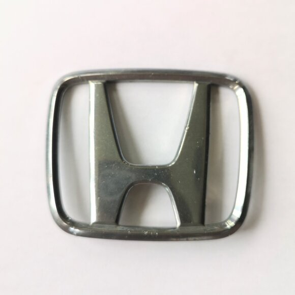 HONDA CIVIC 1996-2000 ODYSSEE 1995-2001 75701 SP0 000 Rear Trunk Emblem - Picture 1 of 2